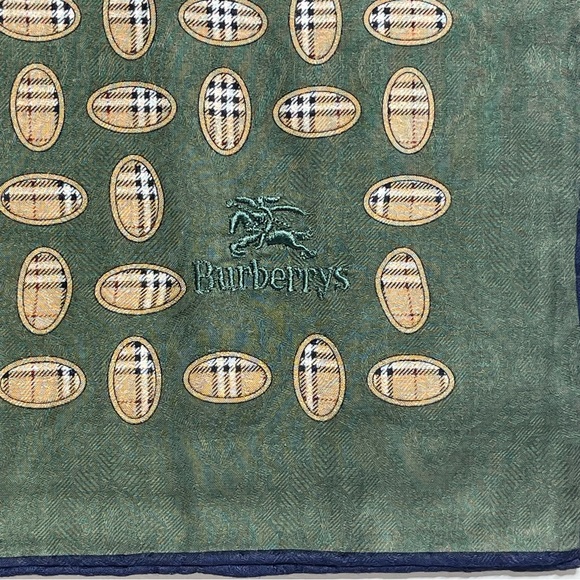 Burberrys vintage handkerchief - Picture 4 of 5
